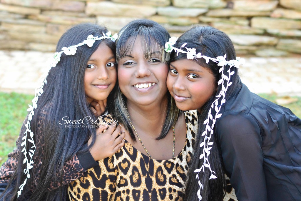 Ashni and the girls, mikaila, amelia, long hair, leopard print, chris saunders park, birthday cupcake, mother and daughter photoshoot, affection, love, sisters, sunshine