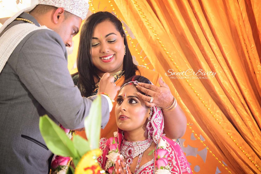 yashlen weds arisha,isipingo hills,SweetCr8ivity,durban wedding photography,pink bridal lehenga, creative shoot,lindt bunny,wedding favors,kavesh manicks events by design,mehendi,wedding decor,sindhoor