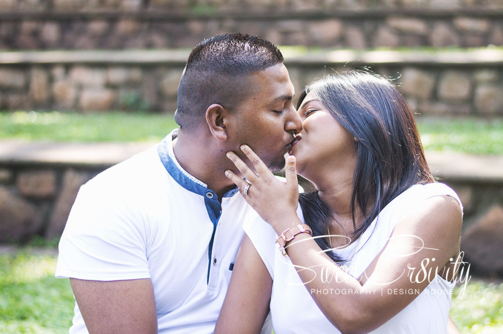 its a girl,damien and humsha,first baby,durban botanical gardens,sweetcr8ivity,aveen elaine lutchman,pink booties,white maternity dress,belly kiss,creative blurs,depth of field