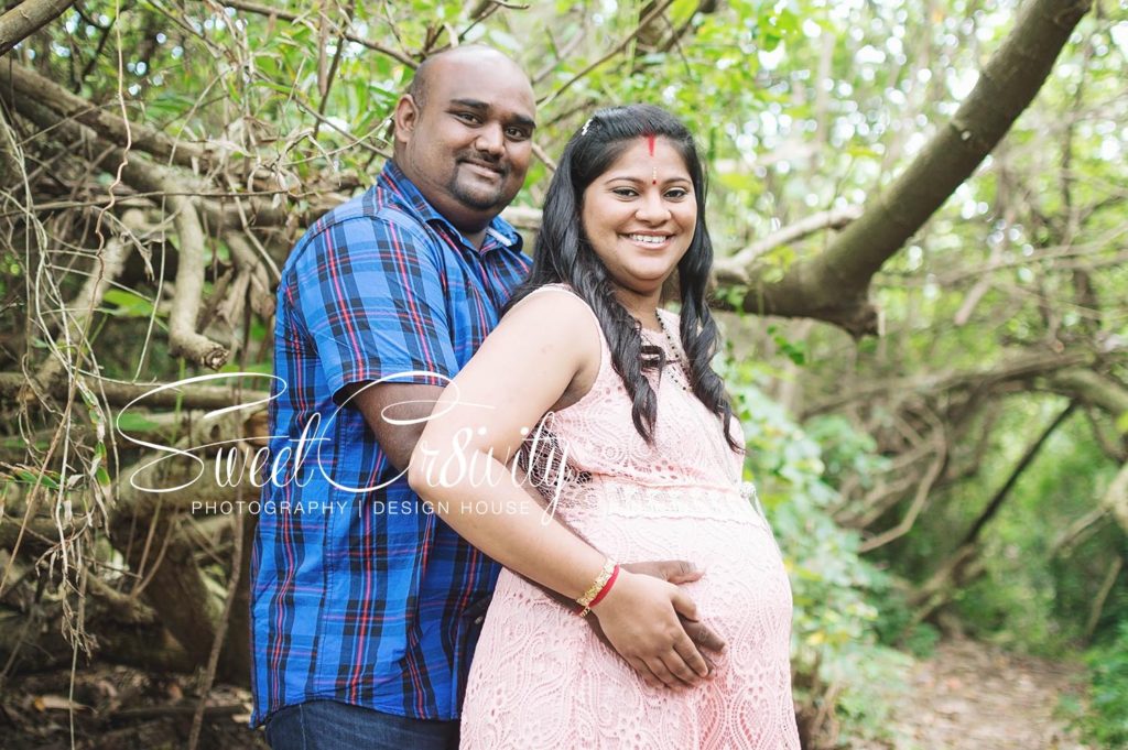 samiksha's maternity shoot