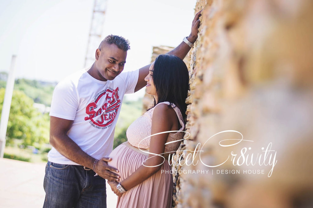 chris saunders park,umhlanga, creative photography,its a girl,nikara,lushen,pink maternity dress,pregnancy shoot,family photography,sweetcr8ivity,elaine and aveen,red car