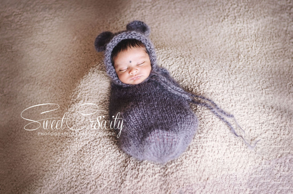 newborn photography durban,crafty baby photoprops,sweetcr8ivity,samikshas maternity shoot,elaine and aveen,newborn baby,grey eyes,rings on toes,