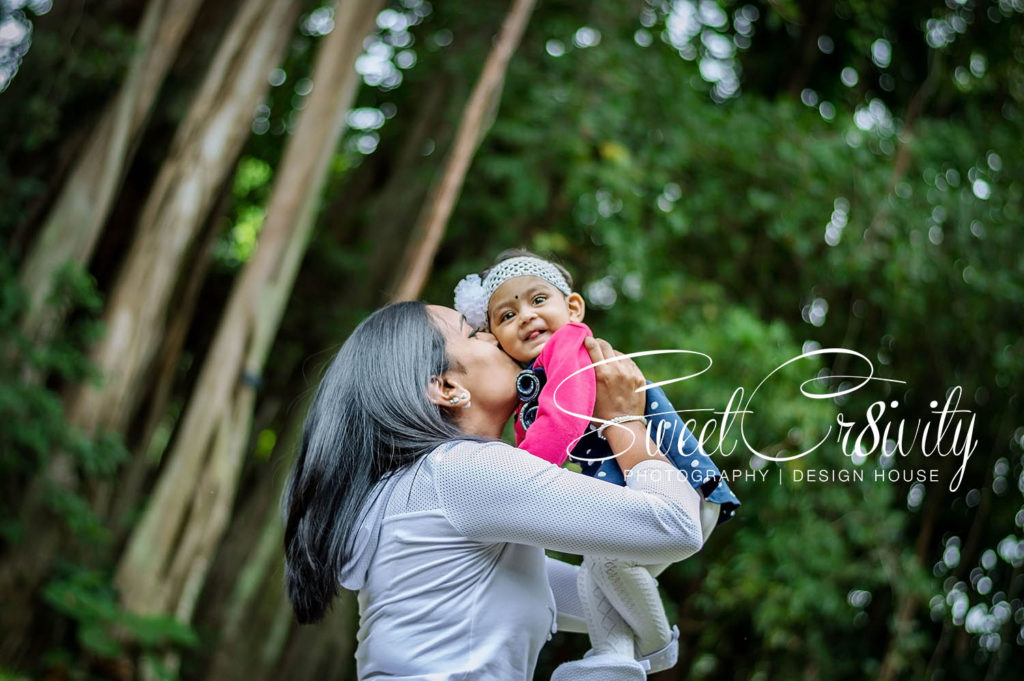 1st birthday shoot, family photoshoot, photoshoot,best durban photographers, elaine and aveen lutchman,baby reevaluate,pink balloons,durban botanical gardens, cutie,bubbles,daddys little girl, photography props,SweetCr8ivity