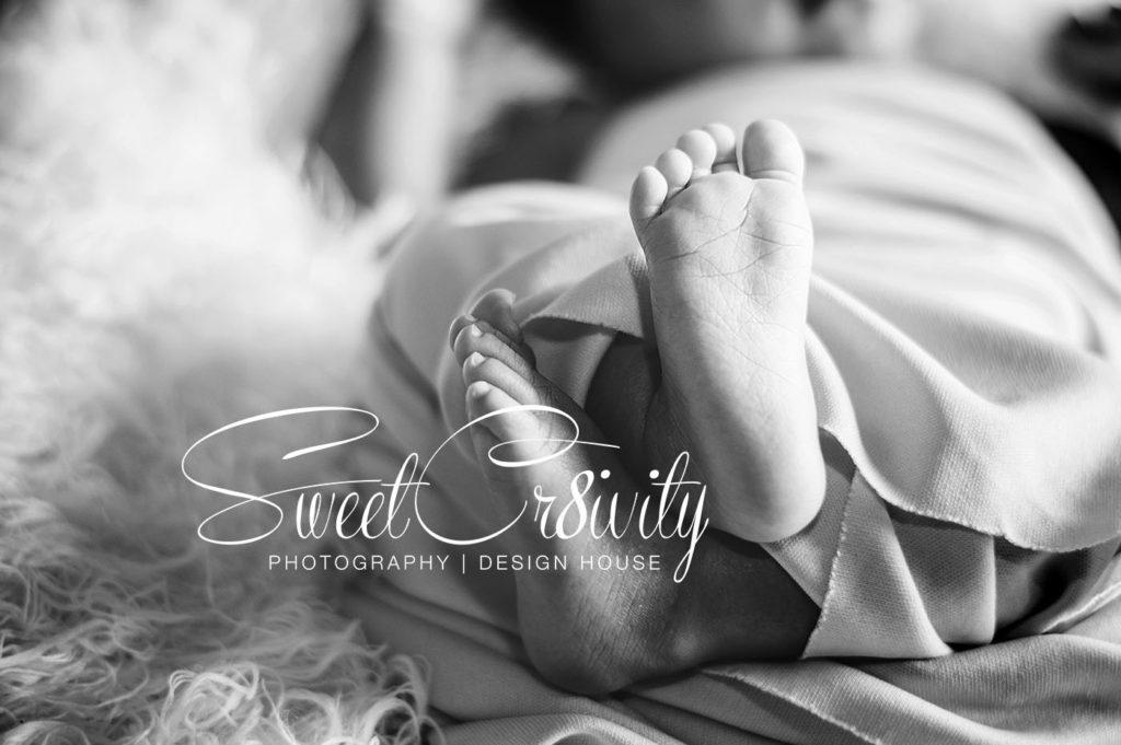 newbonr photography durban,michelles maternity shoot,kc photography props,tutus and bows,backdrop shop,flowers,3weeks old baby girl,pink and white,cody,elaine and aveen lutchman,creative,headpeices,tiny feet,brothers love