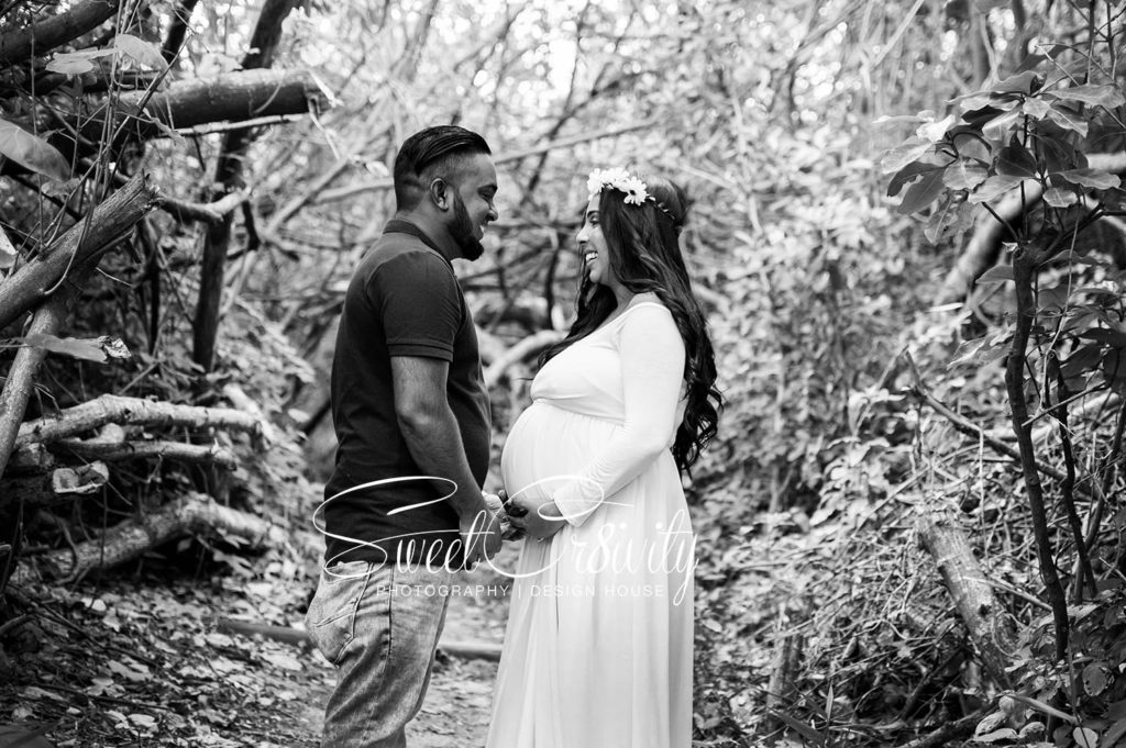 maternity shoot,pregnancy,its a boy, blue balloons,creative photography,sailor theme,adele,love bumps maternity dress hire,sweetcr8ivity,elaine and aveen lutchman,hawaan forest,umhlanga nature reserve,beach,floral crown,4d scan