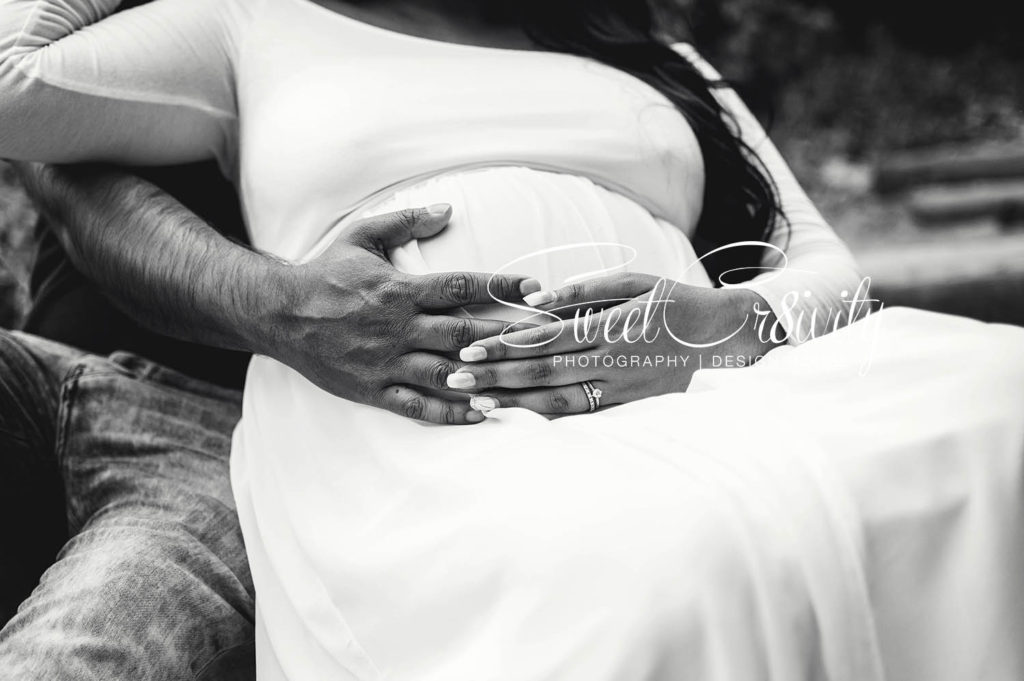 maternity shoot,pregnancy,its a boy, blue balloons,creative photography,sailor theme,adele,love bumps maternity dress hire,sweetcr8ivity,elaine and aveen lutchman,hawaan forest,umhlanga nature reserve,beach,floral crown,4d scan