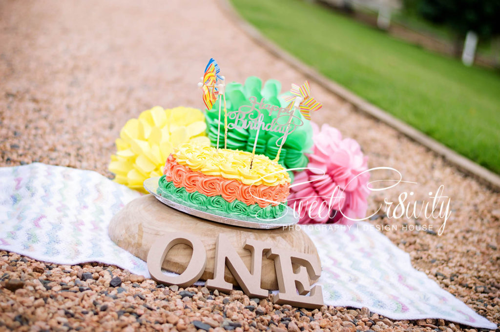 1st birthday cakesmash,family shoot,best durban photographers,umhlanga,chris saunders park,one,tutus,baby azriel,elaine and aveen lutchman,unicorn,daddys girl,smiles,love, laughter,