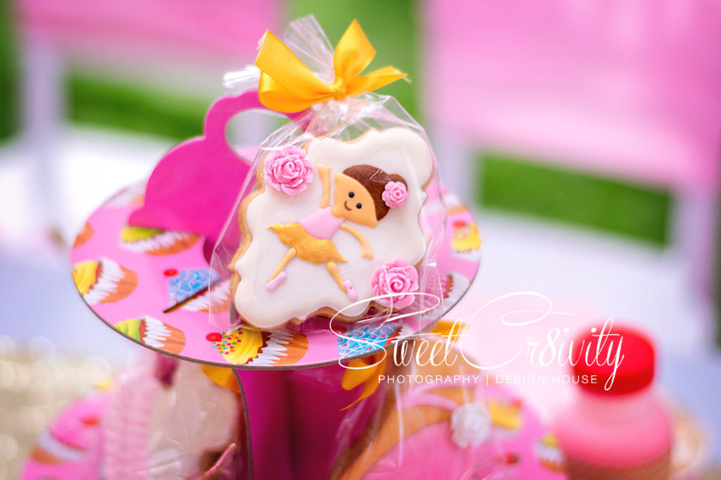 ballerina themed party,kiddies party photographers,durban,nikon,SweetCr8ivity,pink and gold,5th birthday,phoenix,rico the clown