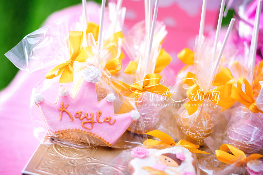 ballerina themed party,kiddies party photographers,durban,nikon,SweetCr8ivity,pink and gold,5th birthday,phoenix,rico the clown,elaine and aveen lutchman