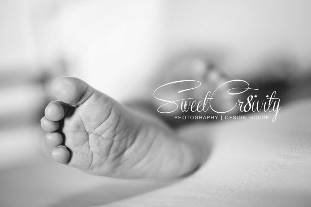 newborn photography, durban,sweetcr8ivity,baby boy,best durban photographers,props,creative,famil,big sister,Zoey