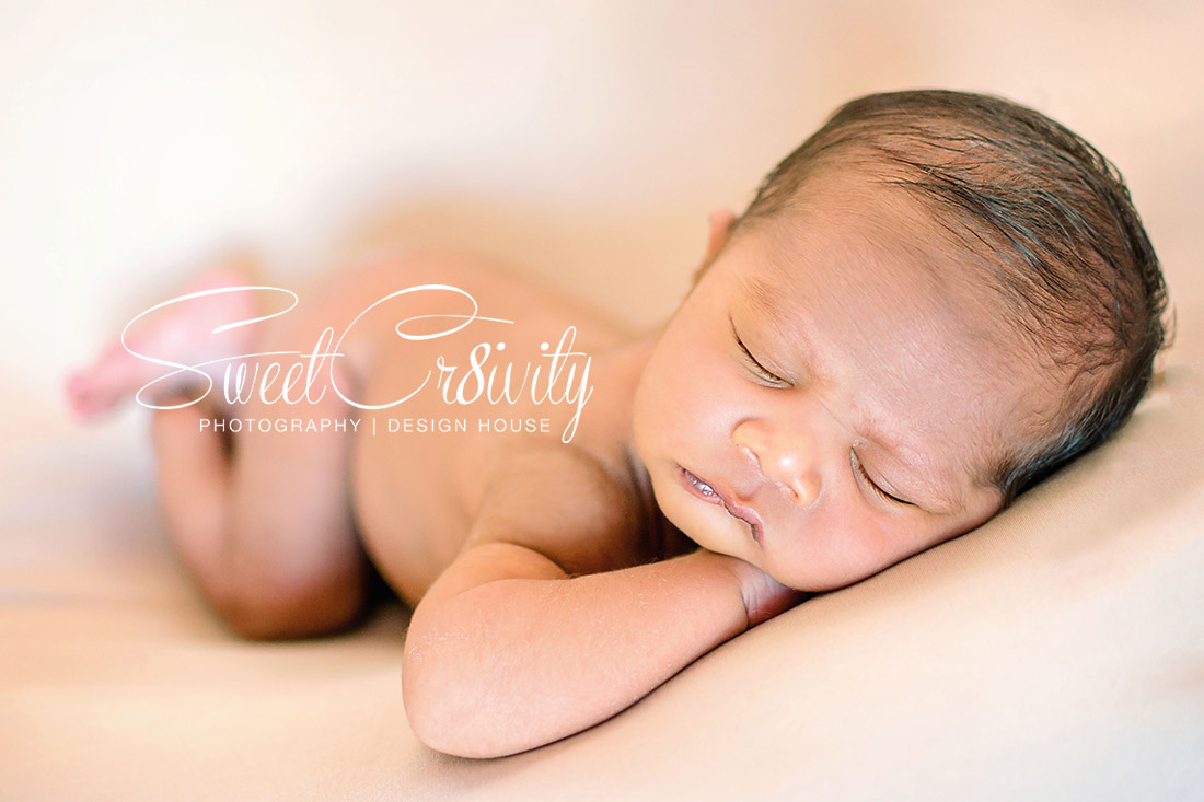 newborn photography, durban,sweetcr8ivity,baby boy,best durban photographers,props,creative,famil,big sister,Zoey