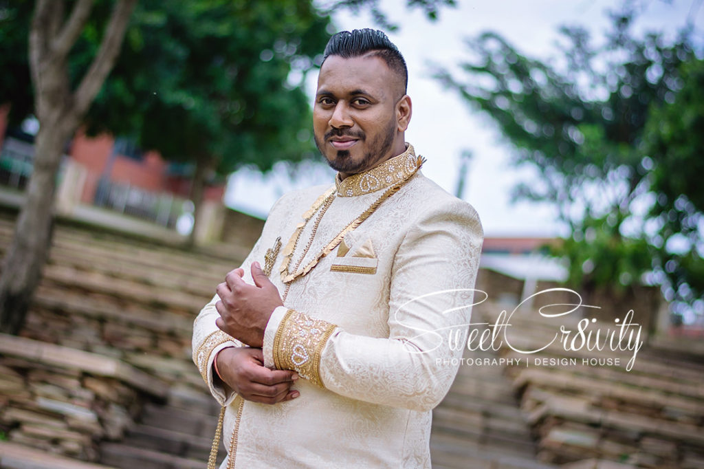 mumbai dreams, chris saunders park, creative shoot, best durban wedding photographers, getting ready, payals bridal, umhlanga, ravin jankhi, mc, mehendi, south indian wedding, bride and groom, peacock theme, sweetcr8ivity, snap that, love, emotions,detail,black and white photography, nikon,pink and white ,wedding cake