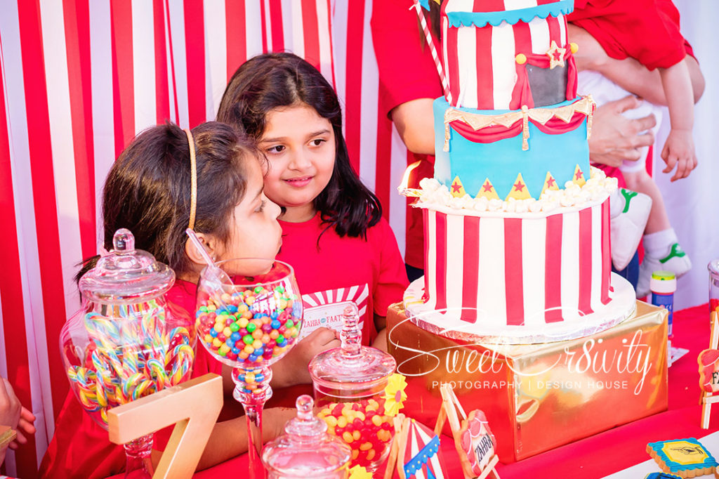 carnival themed party,sweetcr8ivity,elaine and aveen lutchman, partyzone hire, nouvelle cuisine, zahra, faatima, infinite dreams,laughter, kids parties, durban photography,jumping castles,munies hockey club,nachos,pony rides, face painting