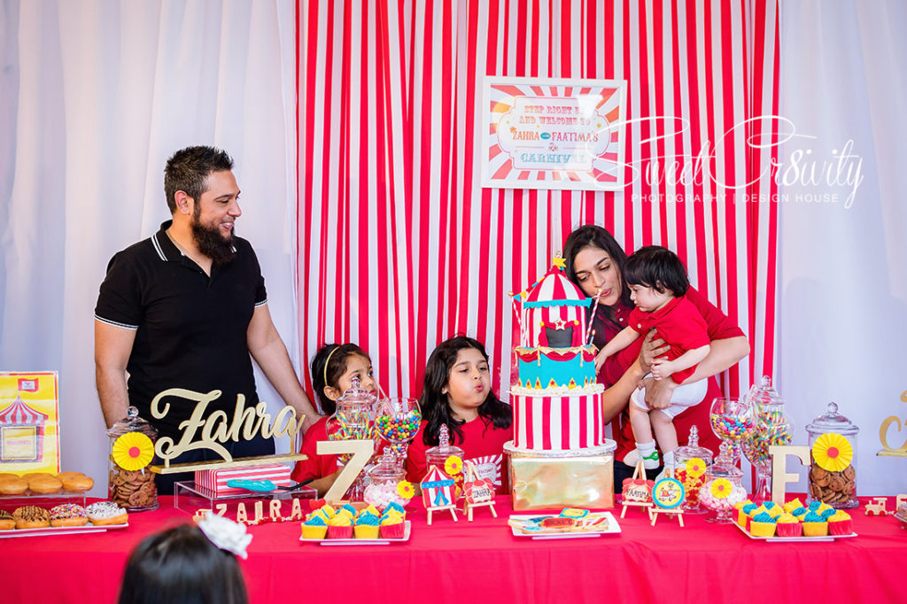 carnival themed party,sweetcr8ivity,elaine and aveen lutchman, partyzone hire, nouvelle cuisine, zahra, faatima, infinite dreams,laughter, kids parties, durban photography,jumping castles,munies hockey club,nachos,pony rides, face painting
