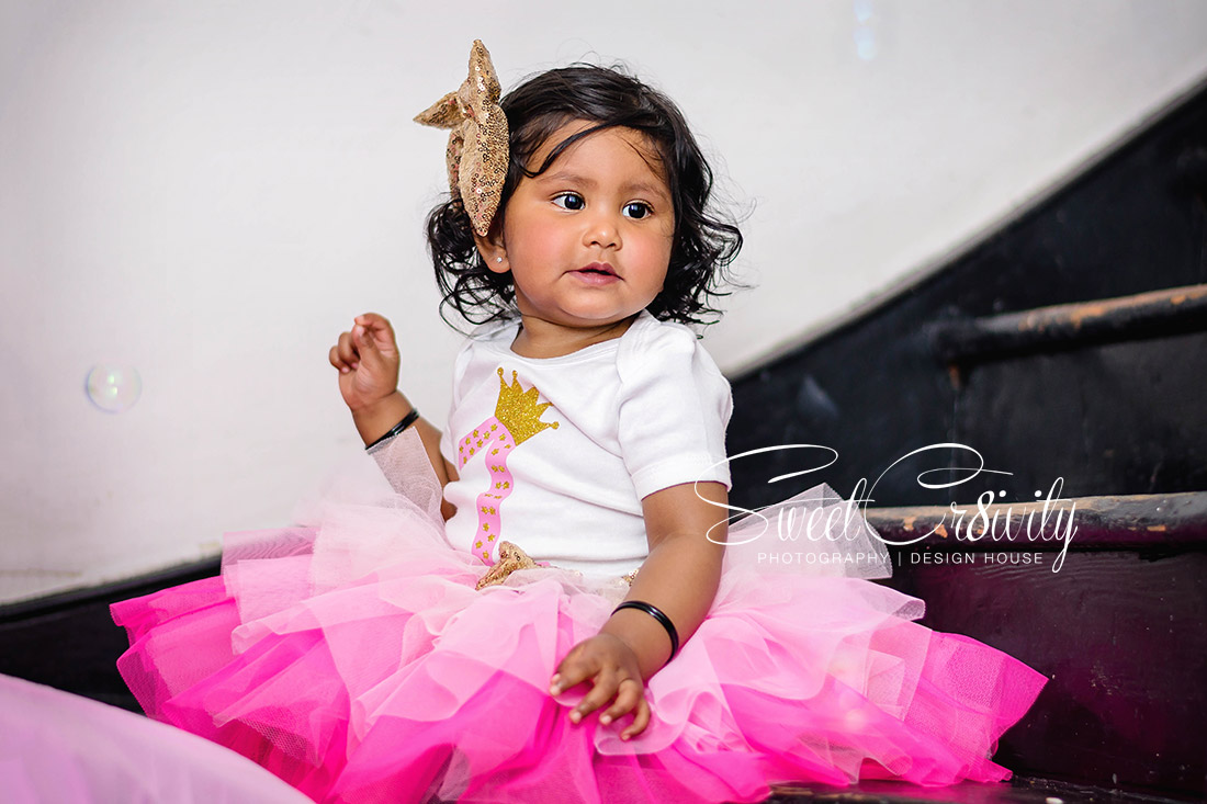 1st birthday party, party princess, themed kiddies parties, durban photographers, sweetcr8ivity, aveen and elaine lutchman, market cafe, baby girl, isla, make a wish, tutus and bows, bubbles
