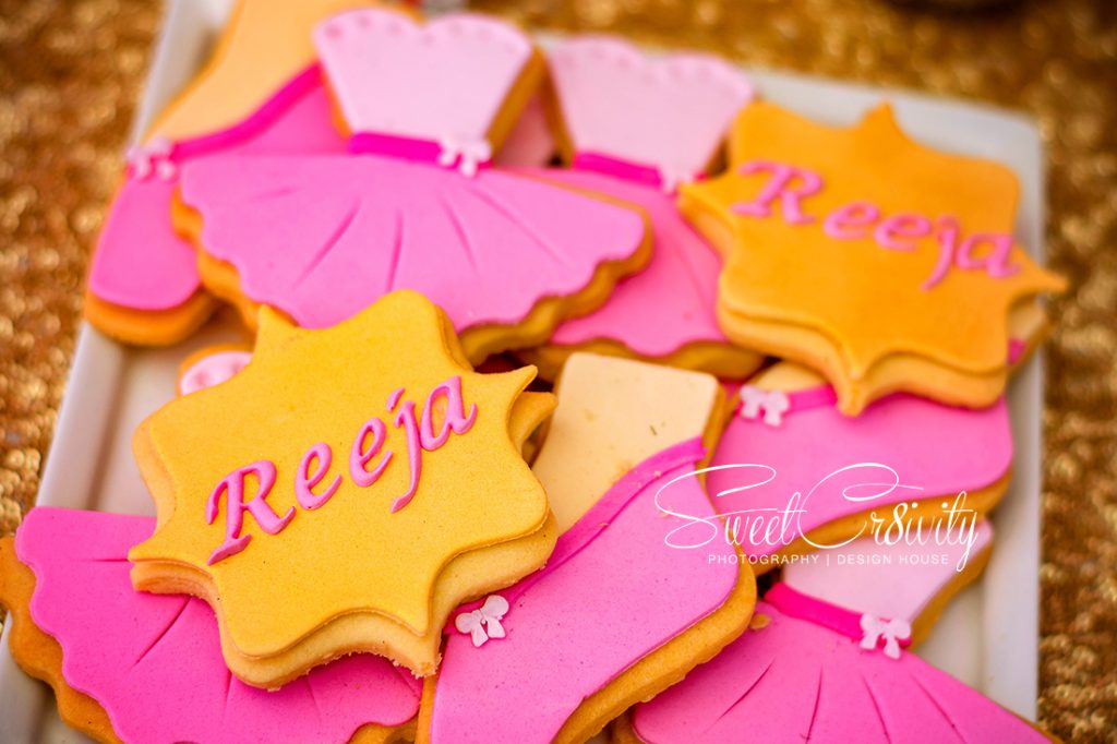 reeja's 7th birthday,sweetcr8ivity,durban party photographers, kiddies parties, cutest party on the block,mumtaz cocoa,ricco the clown, face painting, ballerina themed party, donut board,,tutus