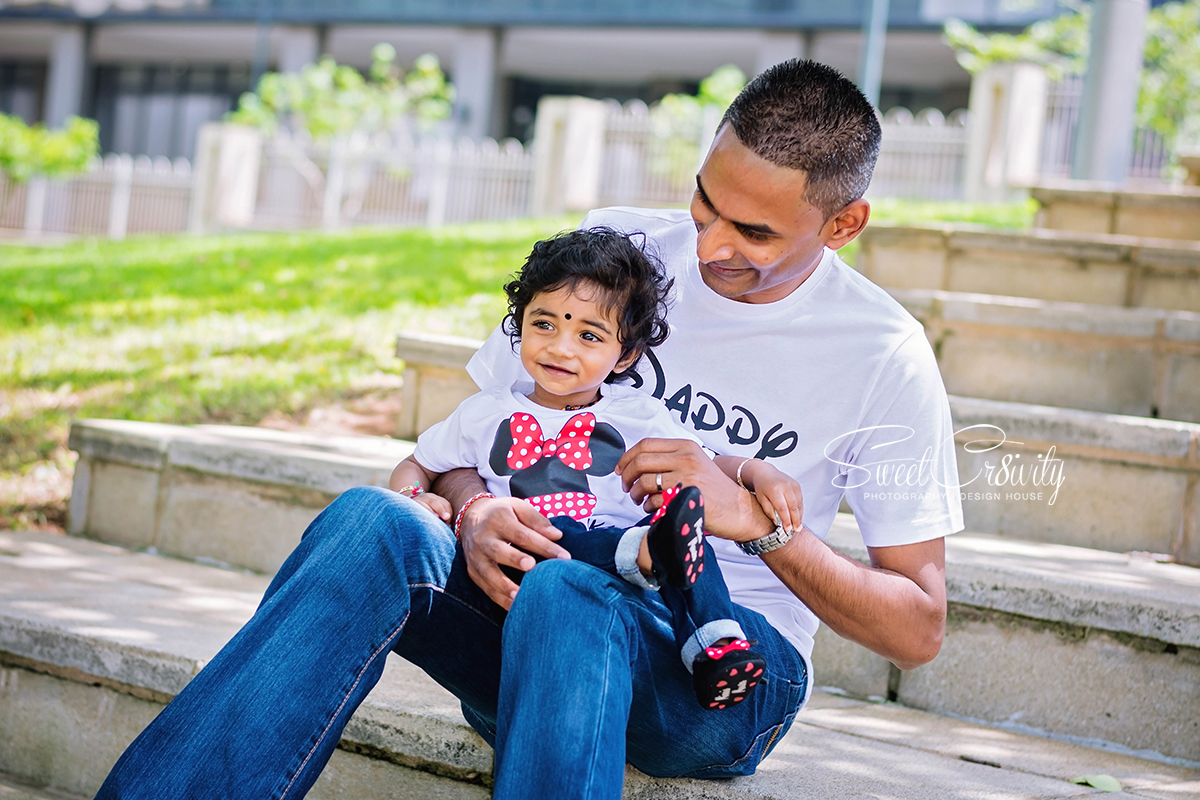 cake smash, photoshoot, 1st birthday, minnie mouse themed, chris saunders park, sweetcr8ivity, best durban photographers, family shoot, umhlanga, kids party photography, lushal and prevern