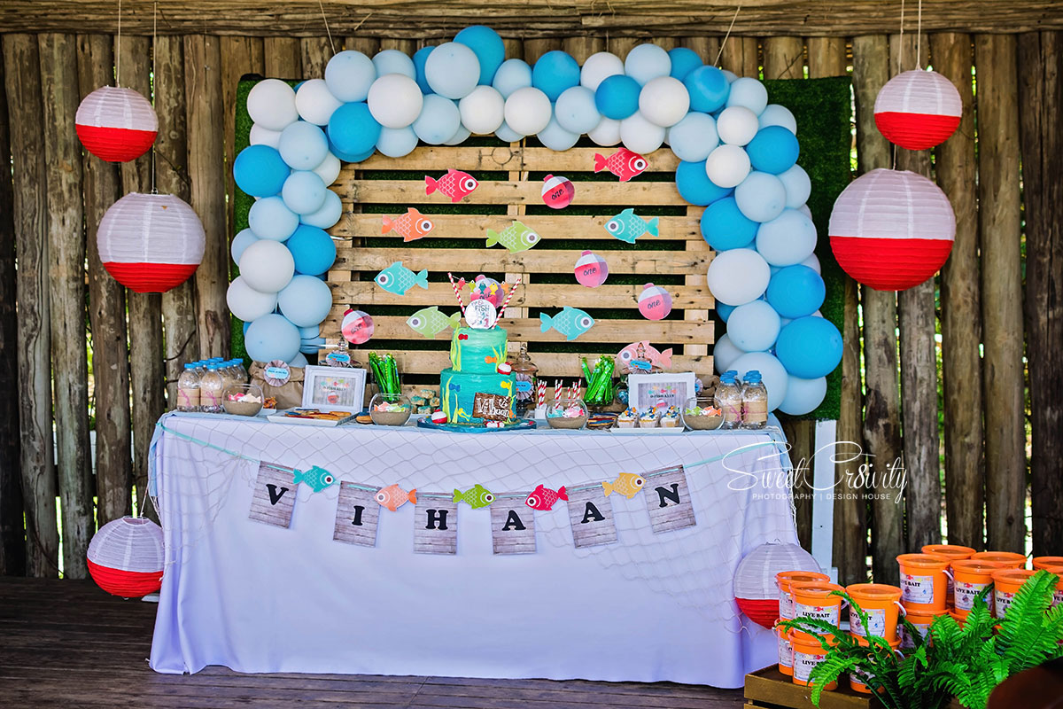 1st birthday party,kiddies,sweetcr8ivity,best durban photographers,aveen and elaine lutchman, cuteste party on the block,mumtaz cocoa, face paint,fish themed party,vihaan turns 1