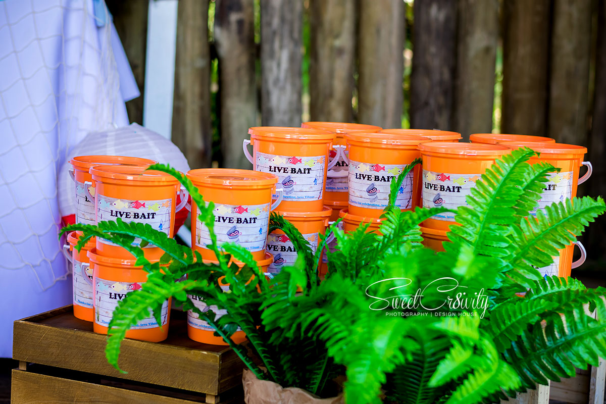 1st birthday party,kiddies,sweetcr8ivity,best durban photographers,aveen and elaine lutchman, cuteste party on the block,mumtaz cocoa, face paint,fish themed party,vihaan turns 1