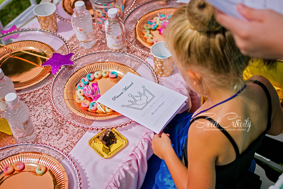 disney themed party,sweetcr8ivity,umhlanga,durbans best photographers, kiddies parties, chillie chocolate chefs, aveen and elaine lutchman, de charmoy estate, pixiedust parties, dewolf twins, fables and fantasies,little mermaid, face painting, coronation, princess carriage, party planners, nikon, durban party photographers, snow white, belle, beauty and the beast, ballgowns, fancypants events, mixies cake deco,