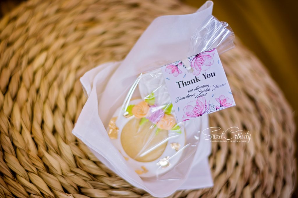 Boho themed bridal shower, sweetcr8ivity, durban photography, best wedding photographers, aveen and elaine lutchman, functions for Africa, Mount Edgecombe country club, wedding, bridal, balloon garland